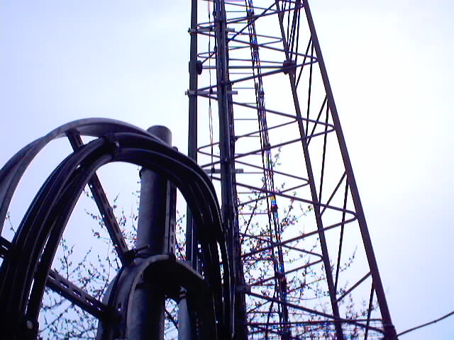 Tudor Road Mast